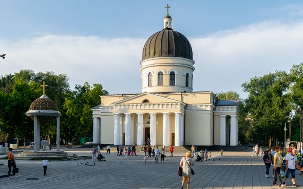 Religia a devenit parte a războiului hibrid